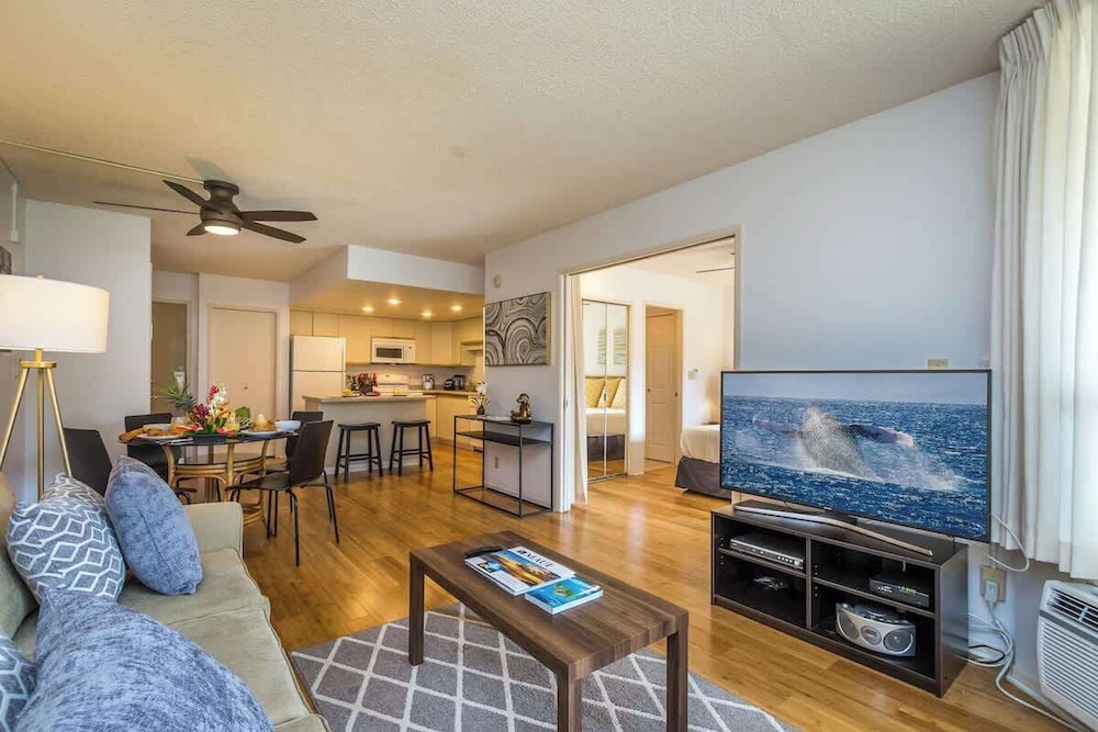 Beach Retreat Walk to Maui Best Shores — 4-Star Luxury Hotel in Kihei, United States