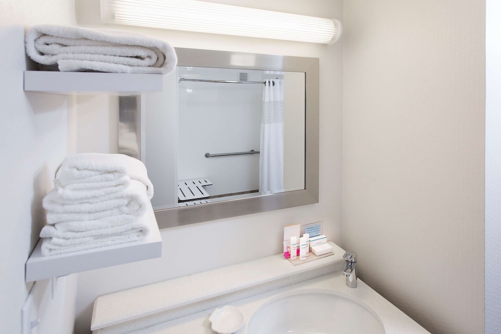 Hampton Inn by Hilton Troy - photo 21