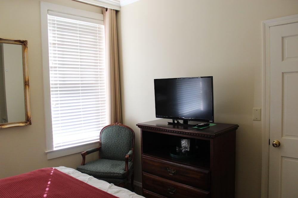 Hotel Chester - photo 24