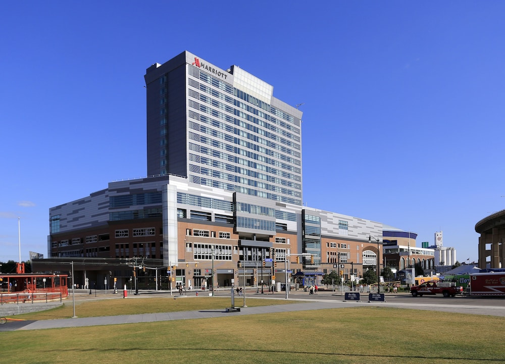 Buffalo Marriott At Lecom Harborcenter - photo 50