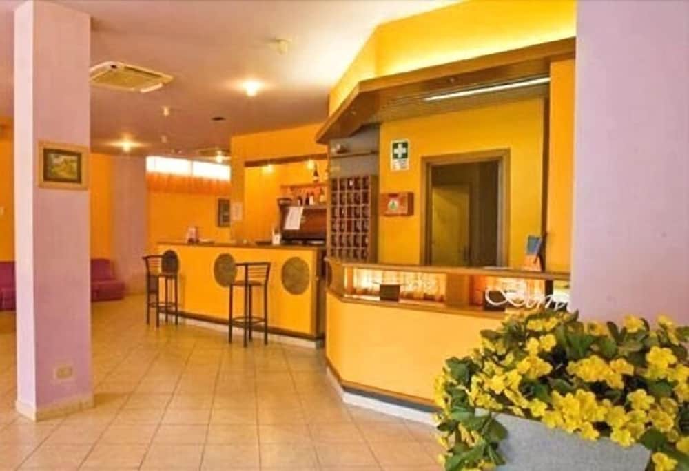 Hotel Saline — Cesenatico