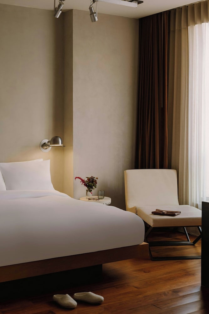 Chambers Hotel Central Park South Sonder - photo 37