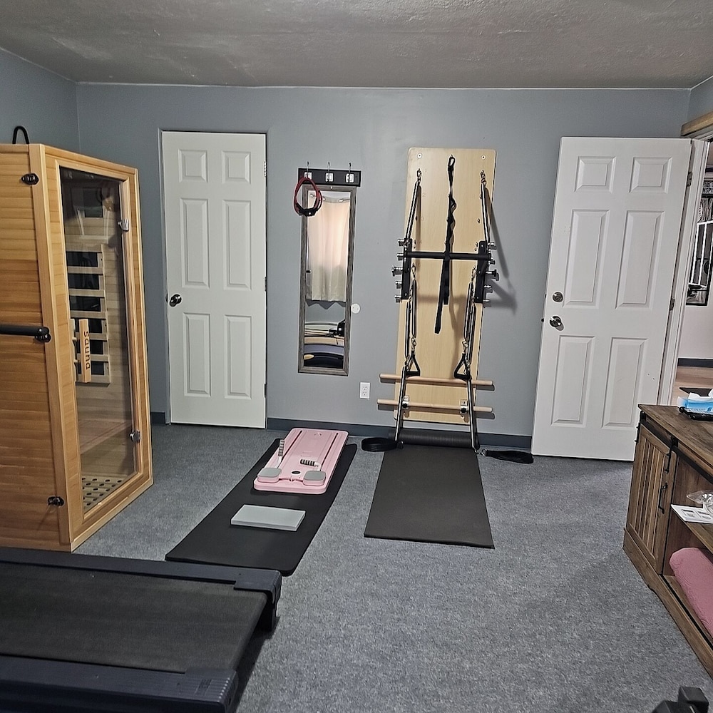 Rodeway Inn Whitehall - photo 48