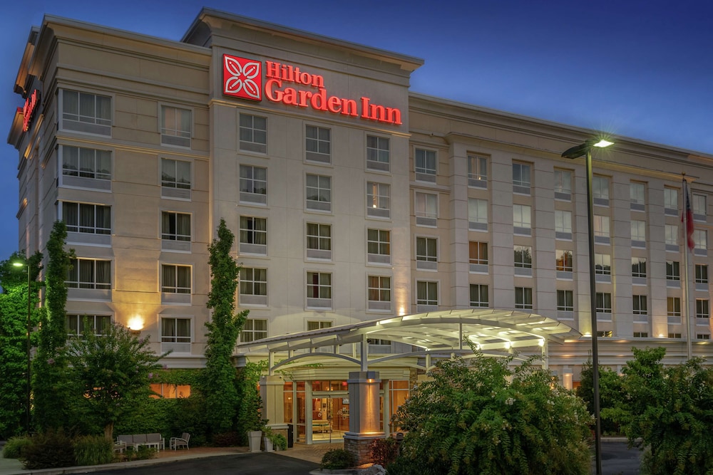 Hilton Garden Inn Dalton - photo 32