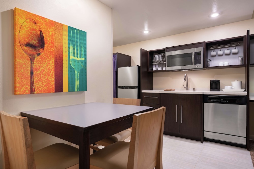 Home2 Suites by Hilton Anchorage Midtown - photo 17