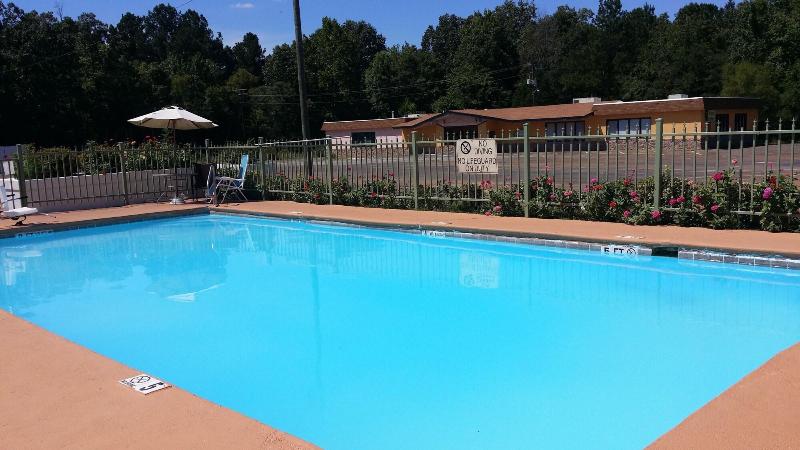 Best Inn Booneville - photo 14