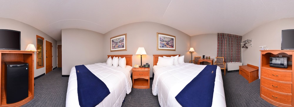 New Victorian Inn & Suites - photo 8