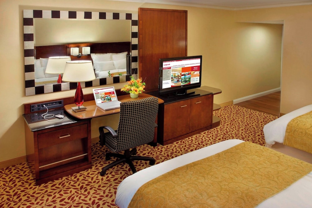 Trumbull Marriott Shelton - photo 11