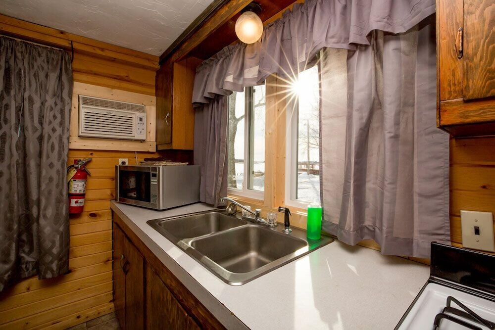 River Bend's Resort - photo 11