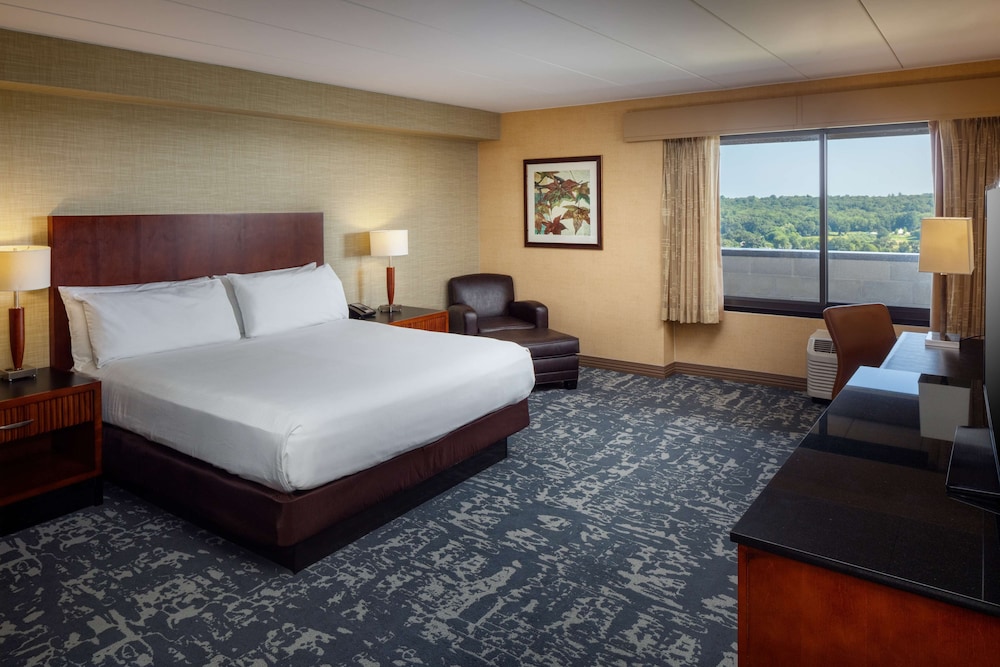 DoubleTree by Hilton Boston North Shore - photo 13