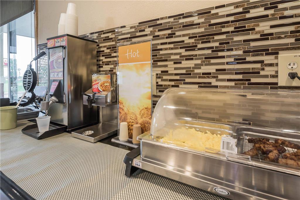 Quality Inn Janesville North - photo 20