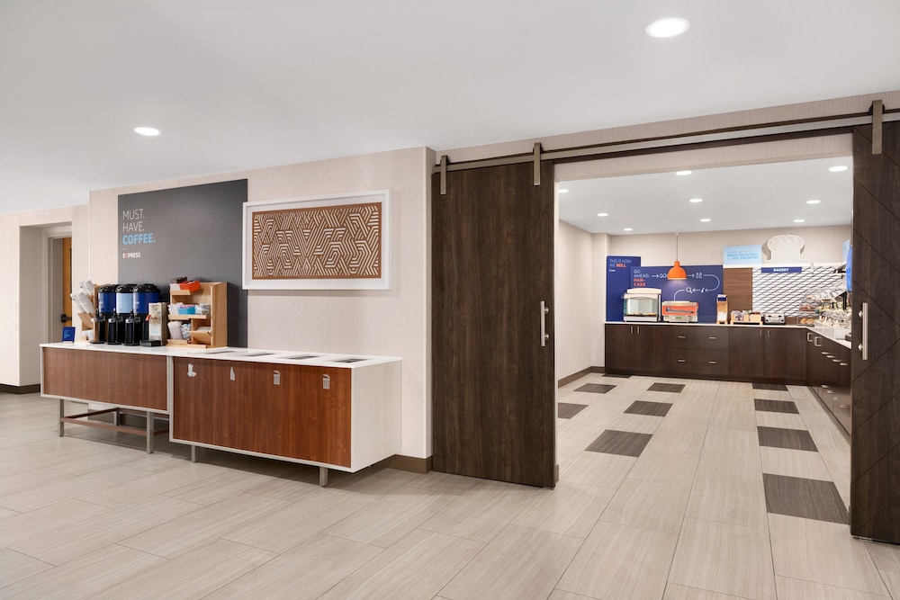 Holiday Inn Express Vero Beach by IHG - photo 29