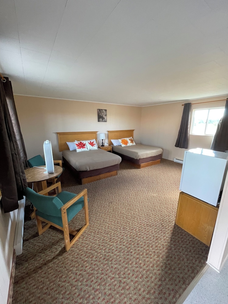 Fletchys Pictured Rocks Resort in Grand Marais, United States