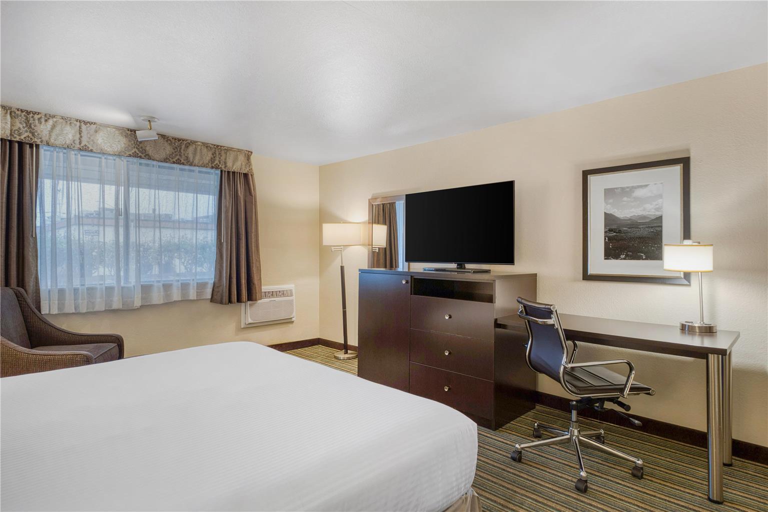 Best Western Alderwood - photo 22