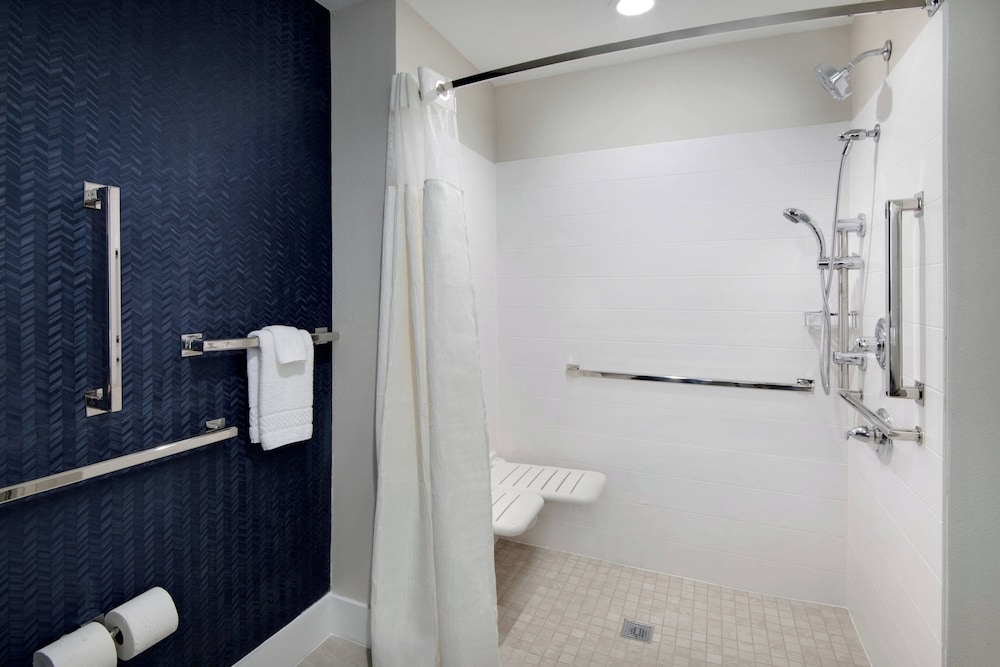 Fairfield Inn & Suites by Marriott Columbia Downtown - photo 15