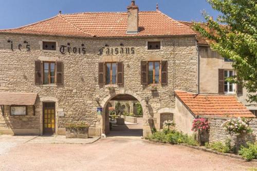 Les Trois Faisans - last minute hotel in Unknown City