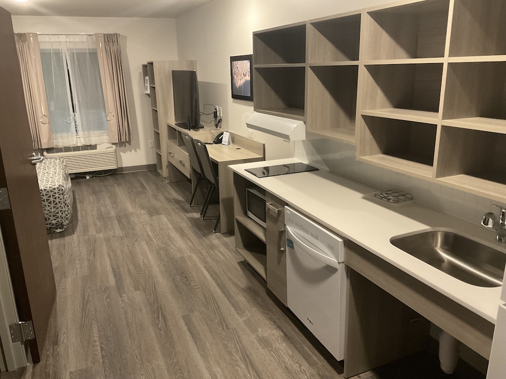 WoodSpring Suites Hermitage Nashville Airport - photo 7