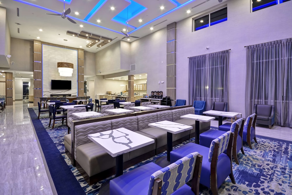 Homewood Suites by Hilton Conroe - photo 4