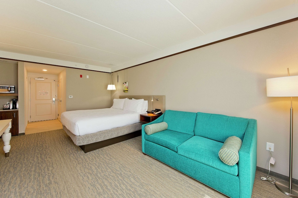 Hilton Garden Inn Martinsburg - photo 33