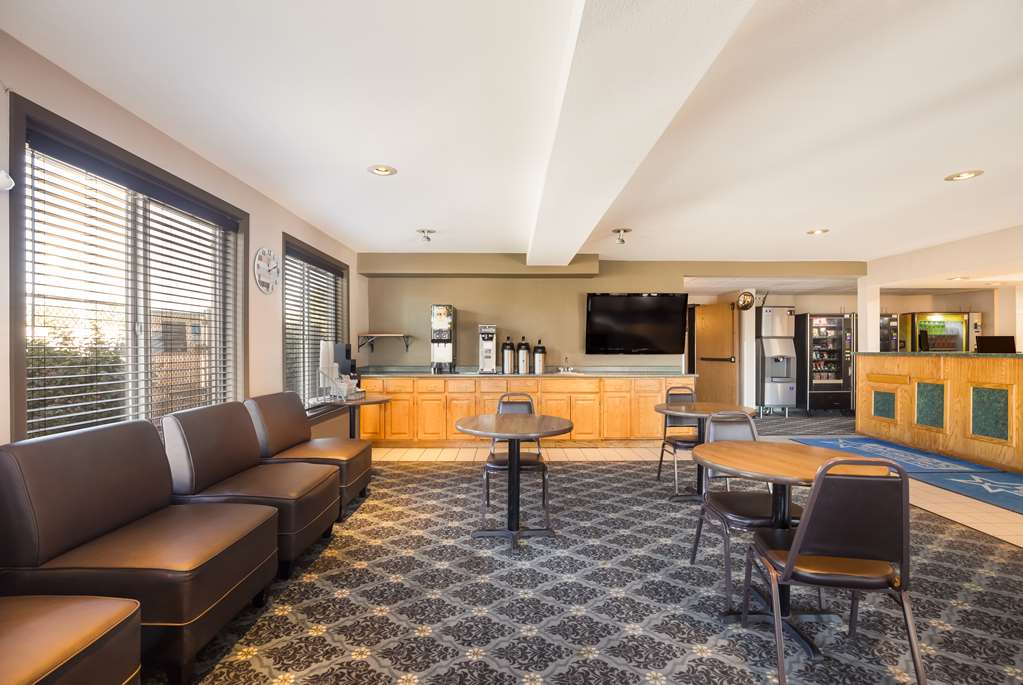 Super 8 by Wyndham Sparks Reno Area - photo 4