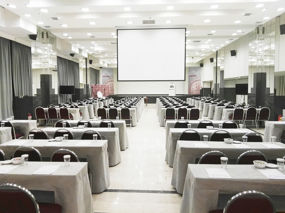 כנסים ואירועים