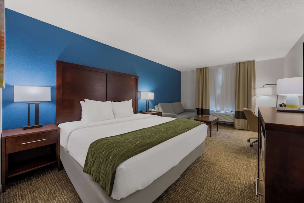 Comfort Inn Newport News Hampton I 64 - photo 9