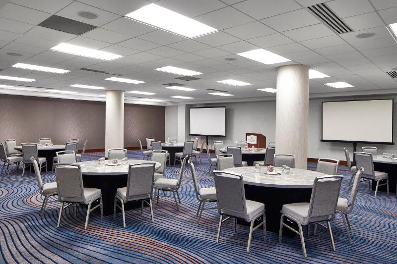 Sheraton Indianapolis Hotel at Keystone Crossing - photo 90