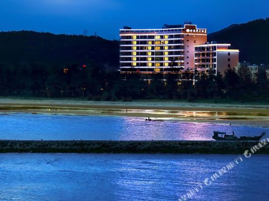 Pearl Bay Hotel in Yangjiang, People's Republic of China