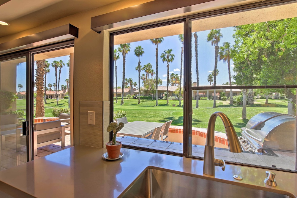 Luxury Remodeled Palm Desert Resort Condo - photo 10