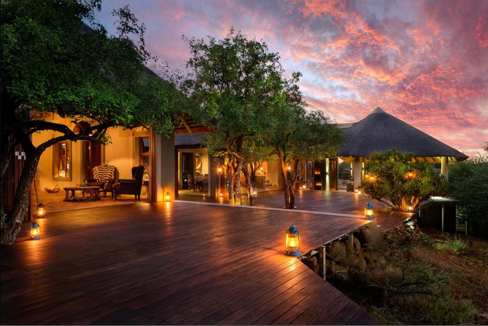 Lush Private Game Lodge — 5-Star Luxury Hotel in Mogwase, South Africa