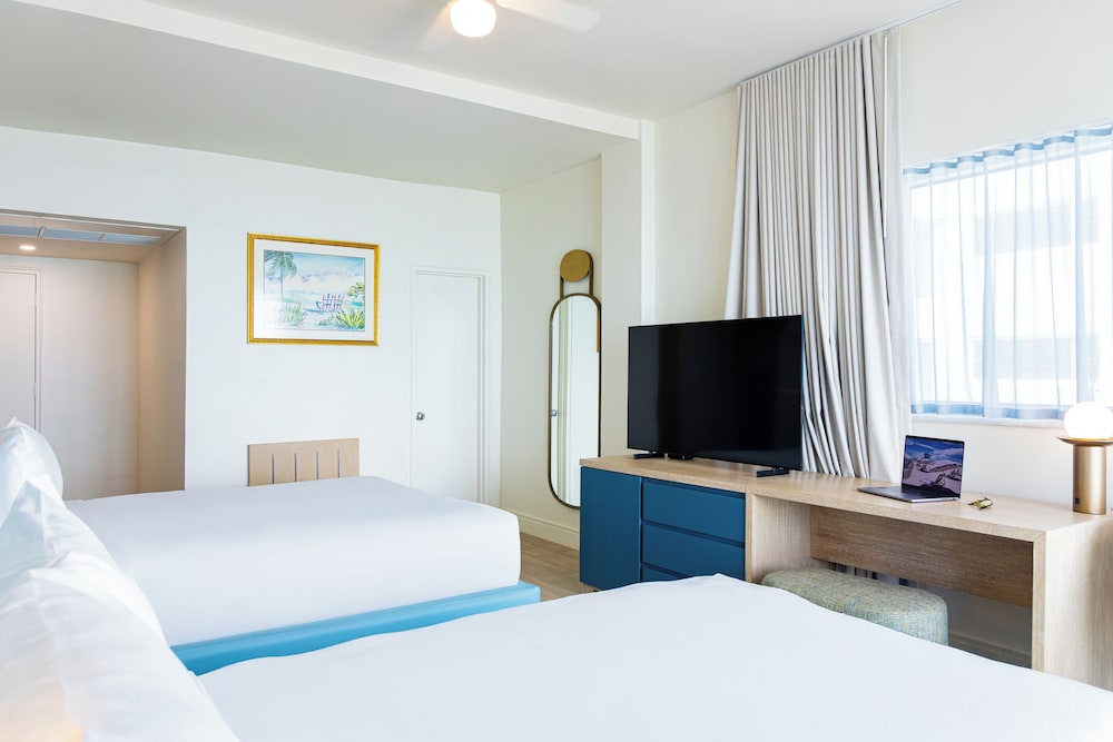 Sherry Frontenac Oceanfront Hotel - photo 34