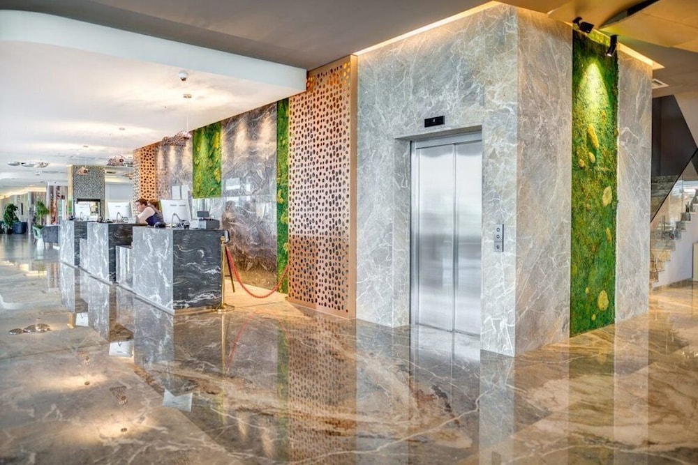 Emerald Hotel Pristina Kosovo — Pristina — photo 2