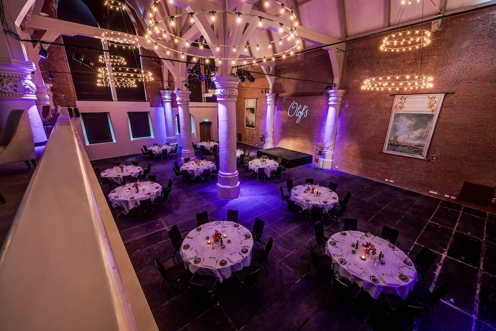 מזון ומשקאות