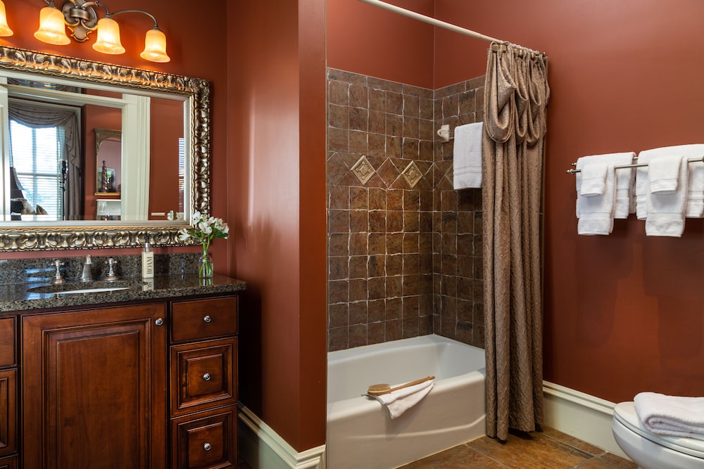 The Inn on West Liberty - photo 31
