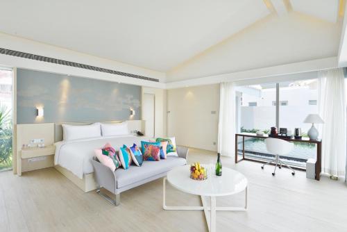 Palace Resort Yalong Bay Sanya in Sanya, People's Republic of China