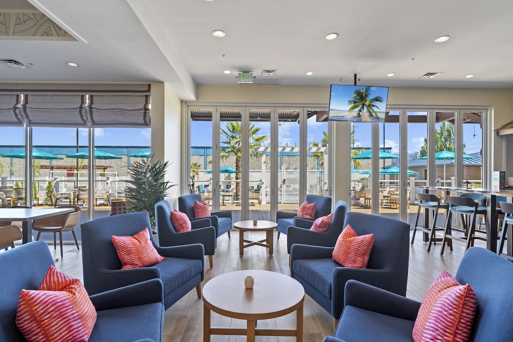 Compass by Margaritaville in Medford - photo 5