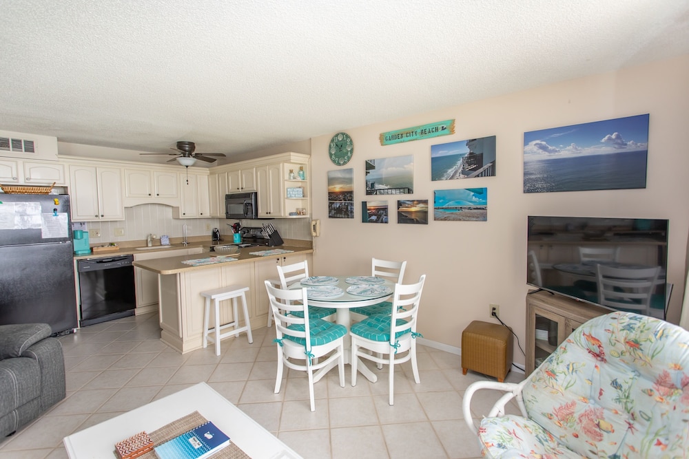 Royal Garden Resort 1506 2 Bedroom Condo by RedAwning - photo 25