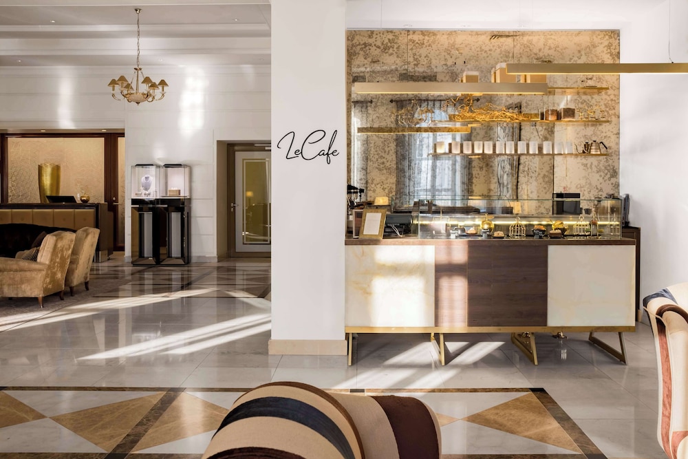 מזון ומשקאות