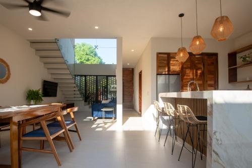 Casa Zoe Cerca De Playa — 4-Star Luxury Hotel in Puerto Escondido, Mexico