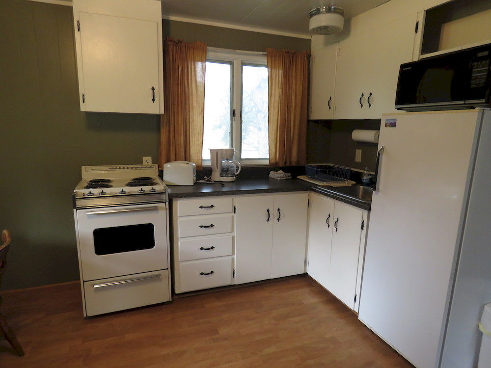 Robins Roost Cabins - photo 6