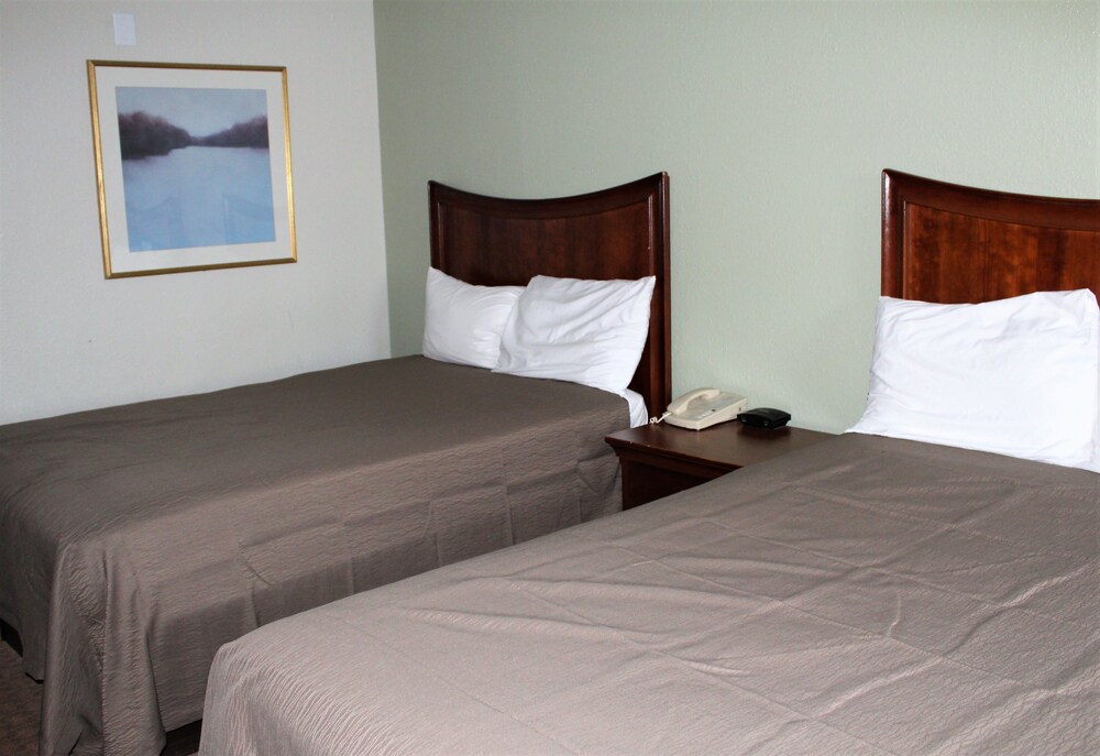 Airport Inn Chattanooga - photo 19