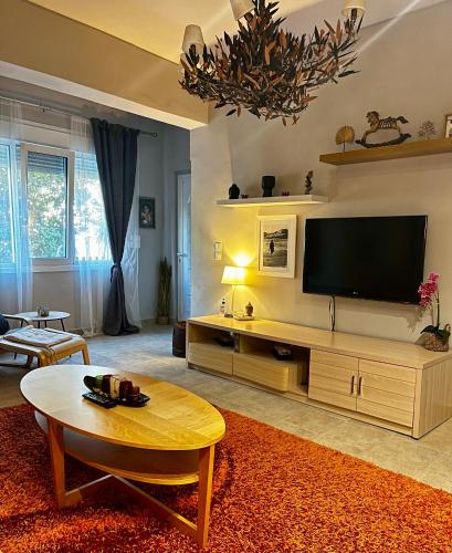 Deedees house — 4-Star Luxury Hotel in Athens, Greece