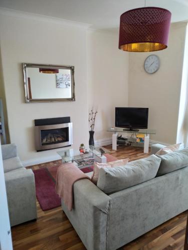 Modern 2bed close to the Promenade & Theatre — 4-Star Luxury Hotel in Llandudno, United Kingdom