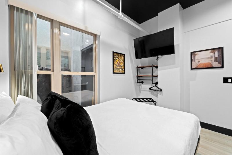 Occidental - photo 35