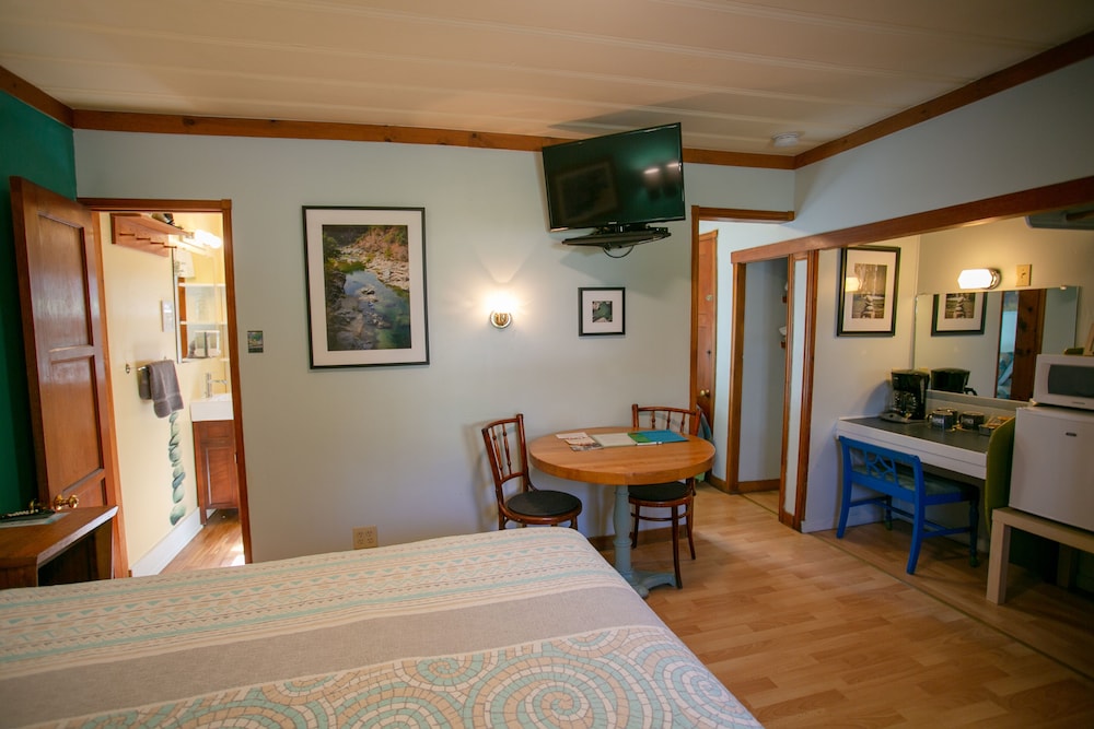 Outside Inn - photo 103