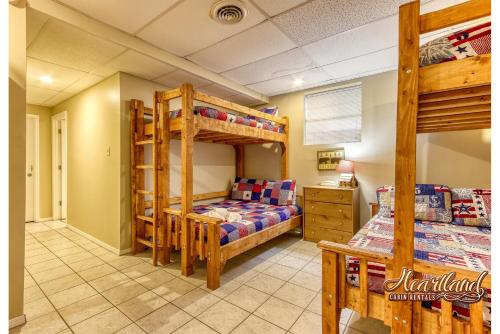 Heaven's Mountain Hideaway - photo 24