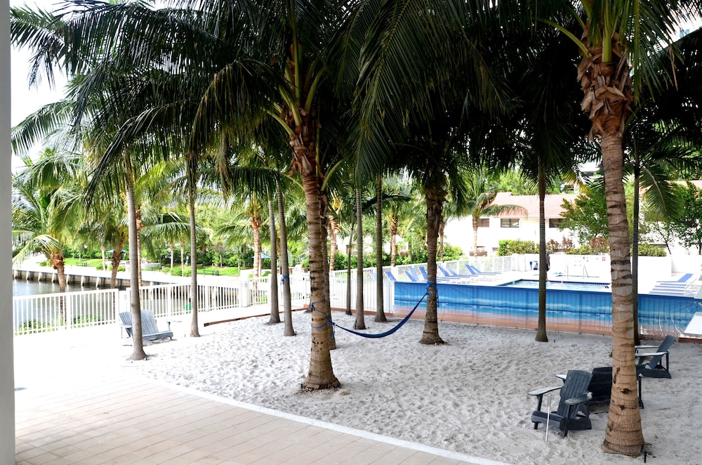 Riviera Luxury Living at River Oaks Marina and Tower - photo 55