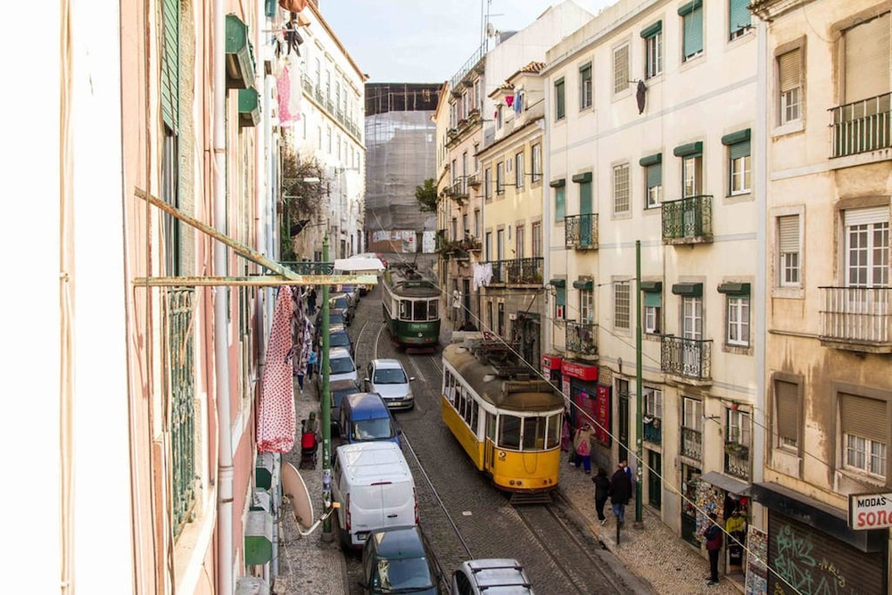 Vintage Chic by Apartments Alfama