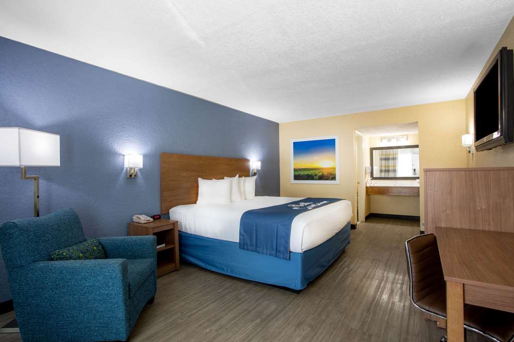 Days Inn by Wyndham Apopka Orlando - photo 14