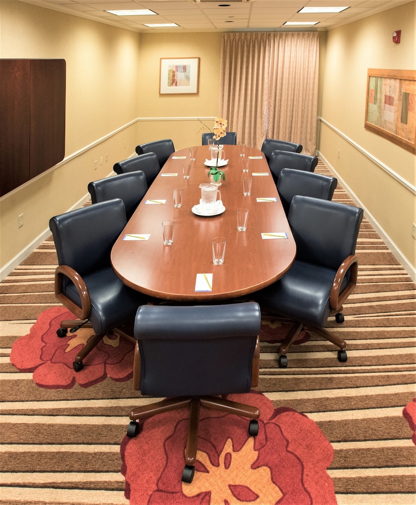 Hilton Garden Inn Wooster - photo 56
